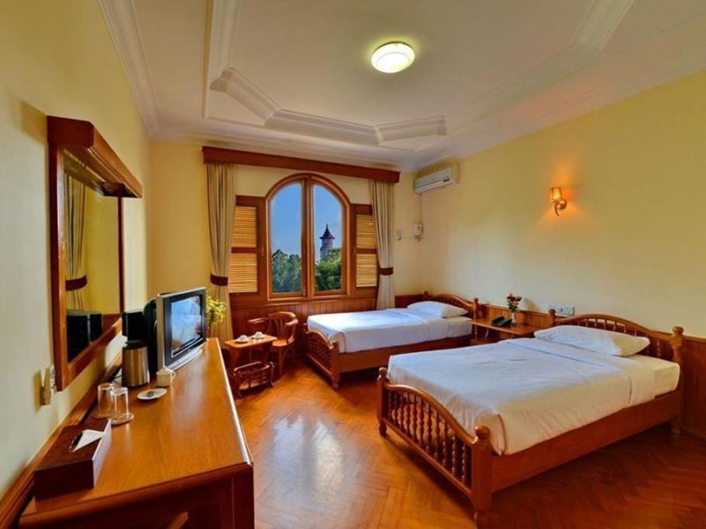 Win Unity Hotel Pyin Oo Lwin Exterior photo