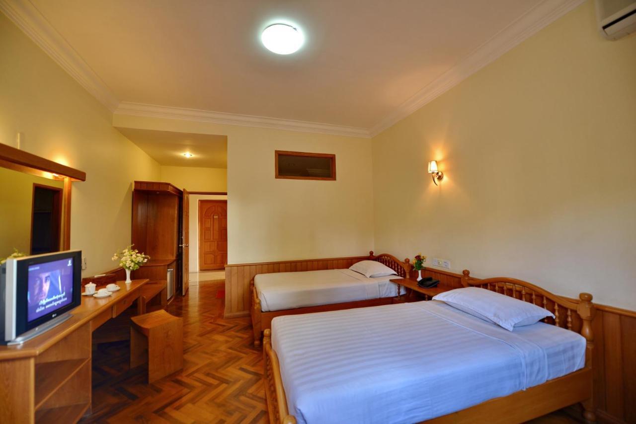 Win Unity Hotel Pyin Oo Lwin Exterior photo