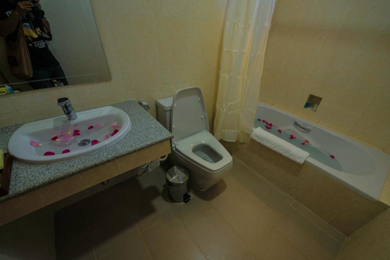 Win Unity Hotel Pyin Oo Lwin Exterior photo